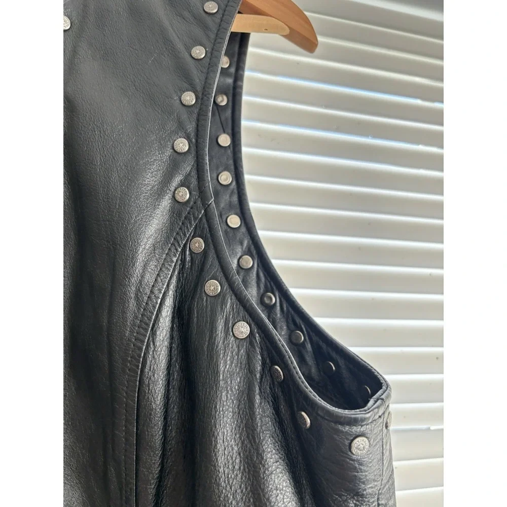 Harley-Davidson Women's 1W Leather Motorcycle Vest Studded Zip Black Biker